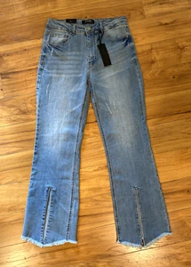 Black Label C'est Toi Jeans Jrs High Waist Raw Cut Out Hem Ankle Flare Sz 11 NEW - Picture 1 of 9