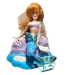 Selten! Disney Applause Puppe NEU Die kleine Meerjungfrau Arielle Felsensitz Vintage 8 Zoll rot - Bild 1 von 2