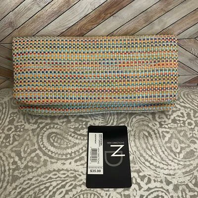 New Directions 女士小号手拿包钱包 全新 — 第 1/4 张图片
