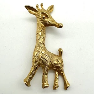 "Broche jirafa bebé tono dorado 2,25"" T x 1,75"" W" - Imagen 1 de 4