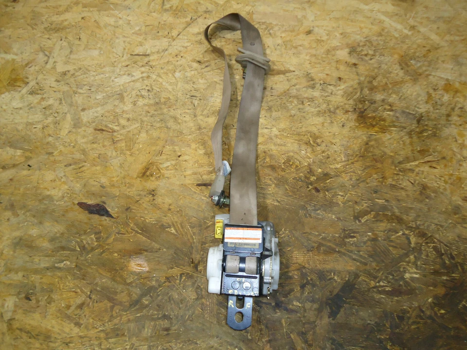 Honda Odyssey 2001 cinturón de seguridad delantero derecho del lado del pasajero Foto 1 de 4