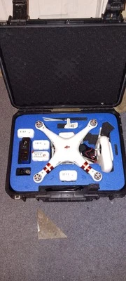 DJI Phantom 3 Standard   REMOTE,case, Batteries, Charger Tested And Working  - Image 1 of 4