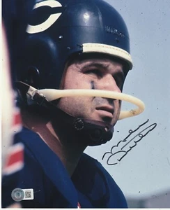 MIKE DITKA Signed THROWBACK Helmet 8x10 PHOTO Beckett Auth (BAS) - Picture 1 of 2