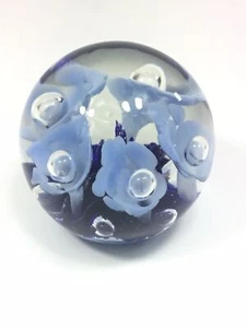 RARO⭐️PISAPAPELES MAUDE AND BOB ST. CLAIR FLORES AZULES GRANDE - Imagen 1 de 7