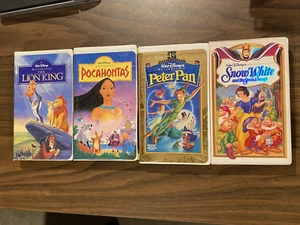 Disney Masterpiece Collection VHS Lot (4) – Lion King, Pocahontas, Peter Pan, EX - Picture 1 of 9
