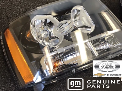 2007-2014 Chevrolet Avalanche Tahoe Suburban OEM Left Headlamp Assembly 22853025 Foto 1 de 4