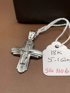 Colgante de cruz de oro blanco real de 18 k - Imagen 1 de 5