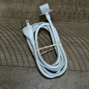 Genuine OEM Apple 125V 6FT Power Cord Cable for iMac 01-622-0390 White - Picture 1 of 3