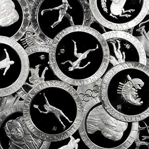 1990-1992 Spain Silver 2000 Pesetas Olympics BU/Proof - Image 1 of 1