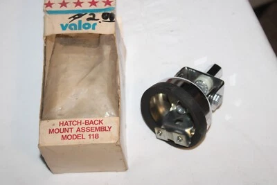 NOS Valor Heavy Duty Hitch Back Mount Assembly Model 118 For CB Antenna USA - Image 1 of 4