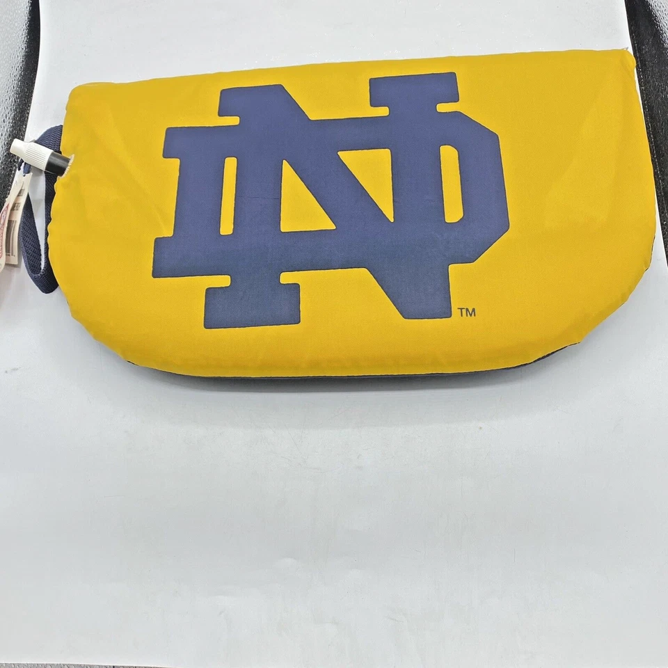 Asiento Cojín Trasero Notre Dame Amarillo Azul Lucha Irlandés Nuevo Con Etiquetas Hecho en EE. UU. Foto 1 de 4