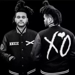The Weeknd XO Tour Varsity schwarze handgefertigte Bomberjacke für Männer & Frauen - Bild 1 von 5