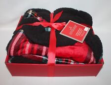 Plaid Sherpa Throw Blanket Gift Set