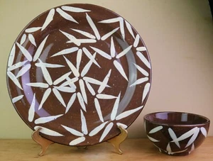 Julie Ueland Bamboo Brown Enesco 13 " Chop Plate or Bowl Speckled Beige Leaves - Picture 1 of 6