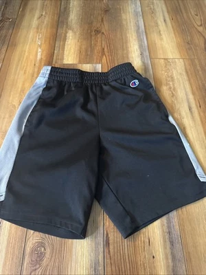 Pantalones cortos Champion para niños medianos negros y plateados Foto 1 de 4