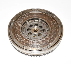 Schwungscheibe Schwungmasse Schwungrad  21217573047 E91 3er Touring GS6 Orig.  - Picture 1 of 4