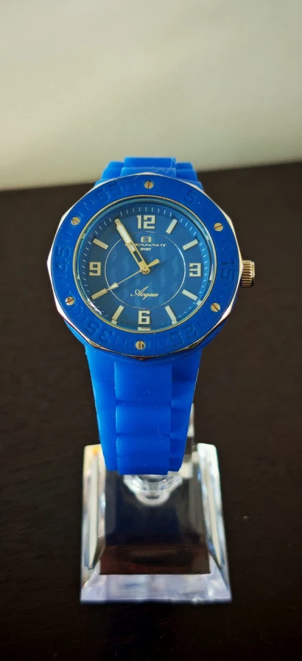 Reloj de cuarzo OCEANAUT platino para dama - esfera azul y bisel con detalles plateados Foto 1 de 4