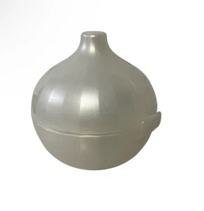 Tupperware Onion Keeper Round Container Pearl White Brand New Forget Me Not - Picture 1 of 1