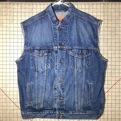 Levi Strauss 70507 Dark Denim Standard Trucker Vest Men’s XL - Image 1 of 4