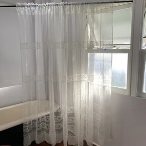 Pair of delicate floral net curtains - cream/off-white rod pocket 190 drop - Picture 1 of 11