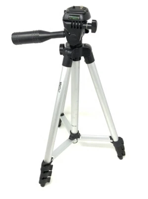 50” Professional Light Duty  Vivitar Tripod  With Quick Release and Carry Case - Image 1 of 2