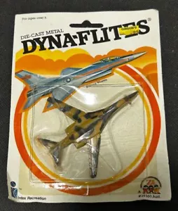Zee Toys 1982 Die Cast Metal Dynaflites Rolling Jet Series A4 - Imagen 1 de 4
