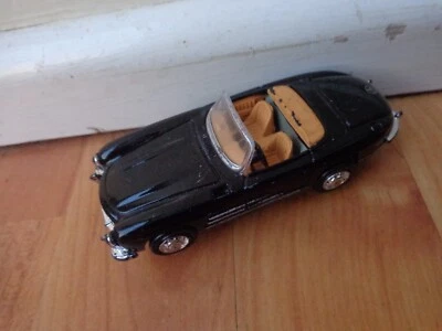 CORGI NEWRAY 1:43 - CLASSIC 1957 BLACK MERCEDES 300SL ROADSTER DIECAST CAR USED - Image 1 of 2