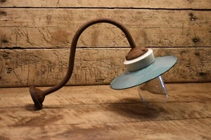 KE1472 Emaille Hoflampe Stalllampe Aussenbeleuchtung Garage - Bild 1 von 23