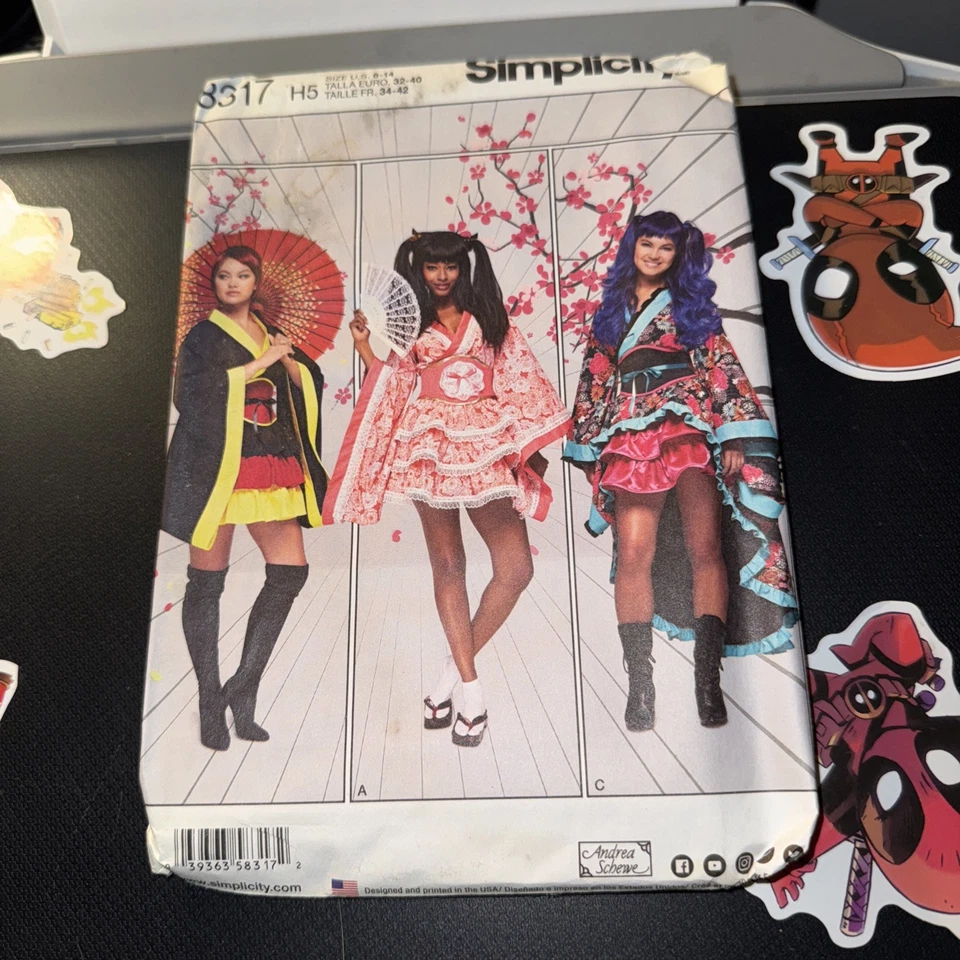 Simplicity 8317 Geisha Anime Cosplay Oriental Kimono Costume Pattern Misses 6-14 - Image 1 of 1