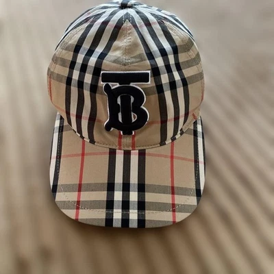 BURBERRY Cap Nova Check Beige Logo Size M Made in Italy For Women From Japan - Photo 1/4