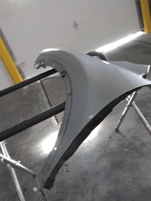 Guardabarros delantero izquierdo usado se adapta a: Mazda CX-9 2015 moldura de borde de rueda grado delantero izquierdo Foto 1 de 4