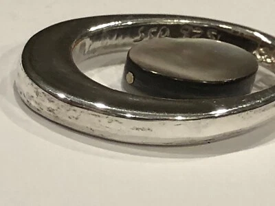 PENDIENTE ÚNICO SIMON SEBBAG PLATA ESTERLINA OVALADO COLGANTE ARO CONCHA DE OSTRA Foto 1 de 4