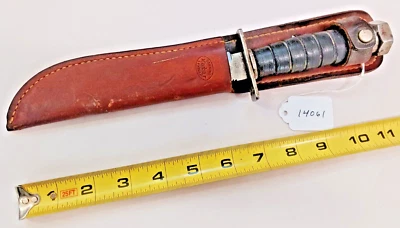 Cuchillo vintage CAMILLUS de la era Vietnam con funda de cuero, Camillus, Nueva York, EE. UU. Foto 1 de 4