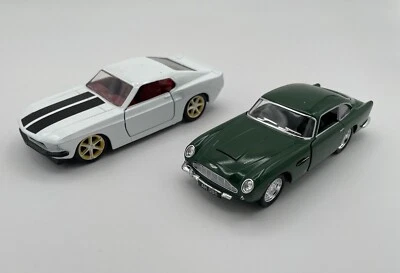 Lot of 2 Diecast 1/32 1969 Ford Mustang 1/38 Aston Martin Db5 007 James Bond - Image 1 of 4