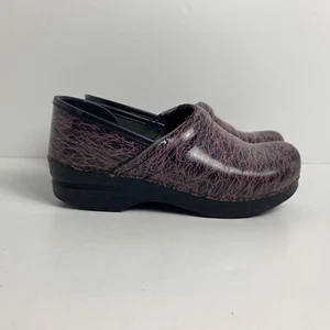 Dansko EU Size 39 Clogs Pink Black Breast Cancer Medical Nurse Surgical Comfort - Picture 1 of 12