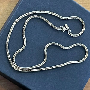 Vintage Monet Chain Necklace Gold Tone 17 Inches - Picture 1 of 7