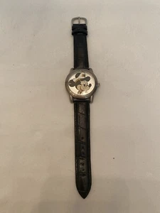 Vintage DISNEY CRUISE LINE WATCH Captain Mickey Genuine Leather Band - Picture 1 of 3