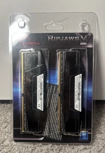 G.SKILL Ripjaws V Series 64GB (4 x 16GB) 288-Pin DDR4 Memory F4-3200C16Q-64GVK - Picture 1 of 4