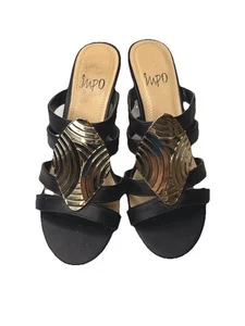 Impo Vesta 6.5M Black Wedge Sandals Gold Triangle Emblem - Picture 1 of 6