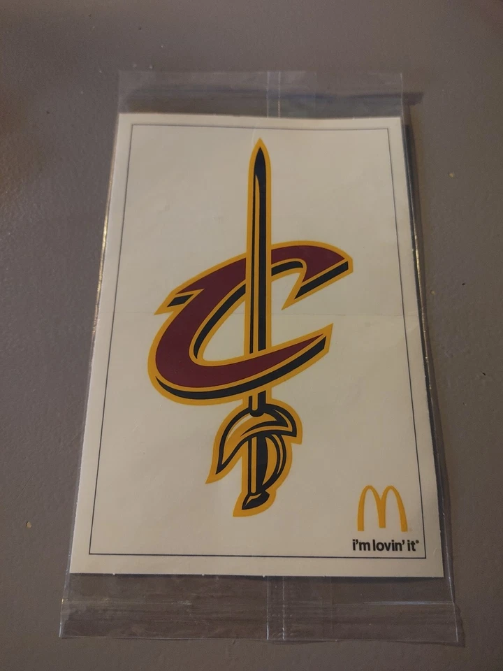 McDonald's 2015 Cleveland Cavaliers equipo de baloncesto logotipo calcomanía nuevo sellado Foto 1 de 1