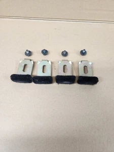OEM Door Glass Felt Block Guides For GM Vehicles - Bild 1 von 5
