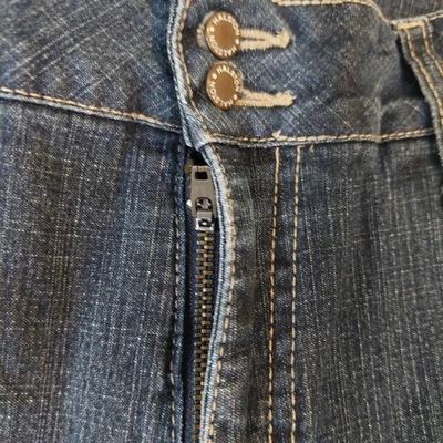 Halston Jeanswear Women's Stretch Bootcut Jeans Dark Wash Size 6 - Image 1 of 4