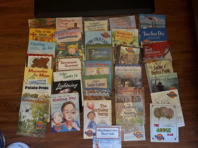 Houghton Mifflin Leveled Readers Huge Lot of 34 Booklet Books for Level 4 School - Image 1 of 4