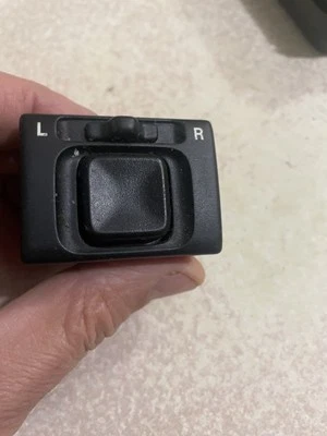 Interruptor de espejo retrovisor interior Chevy Tracker Suzuki Vitara 1999-2004 pieza 648020 Foto 1 de 4