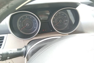 Elantra OE 2012 velocímetro calibre grupo 90 k millas Hyundai Foto 1 de 4