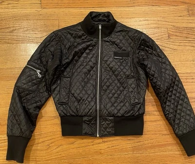 Members Only Ladies Cropped Quilted Light Weight Bomber Jacket Ladies Sz Small - Image 1 of 4