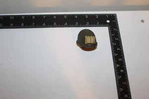 1:6 Ultimate Soldier Vietnam US Marine Helmet with Pouch 21st Century Toys - Picture 1 of 7