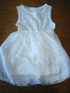 NEW Girls sz 5 white flower girl party dress sleeveless lace & chiffon imperfect - Picture 1 of 7