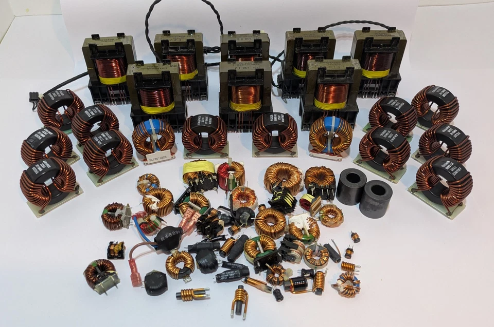 Lot de 6.2Kg de selfs / inductances - Photo 1/1