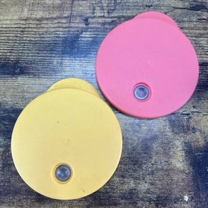 2 Tupperware Impressionen tropffrei Strohhalm Deckel NUR 3912C passt 11 Unzen Tasse Becher - Bild 1 von 1